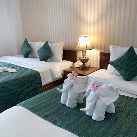 Hua Hin White Villa Hotel - Sha Certified Eksteriør bilde